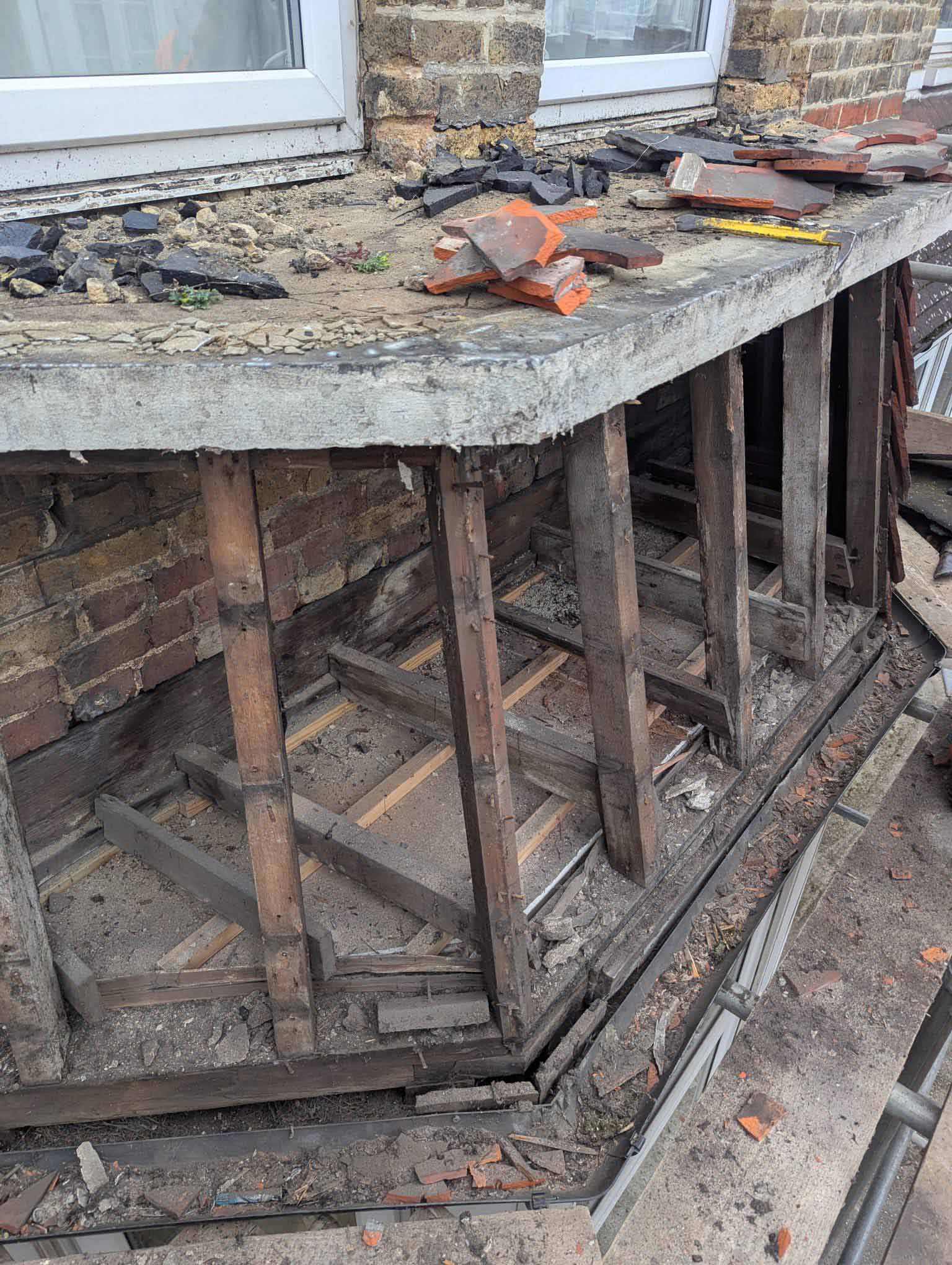 flat roof waterproofing weatherproofing before